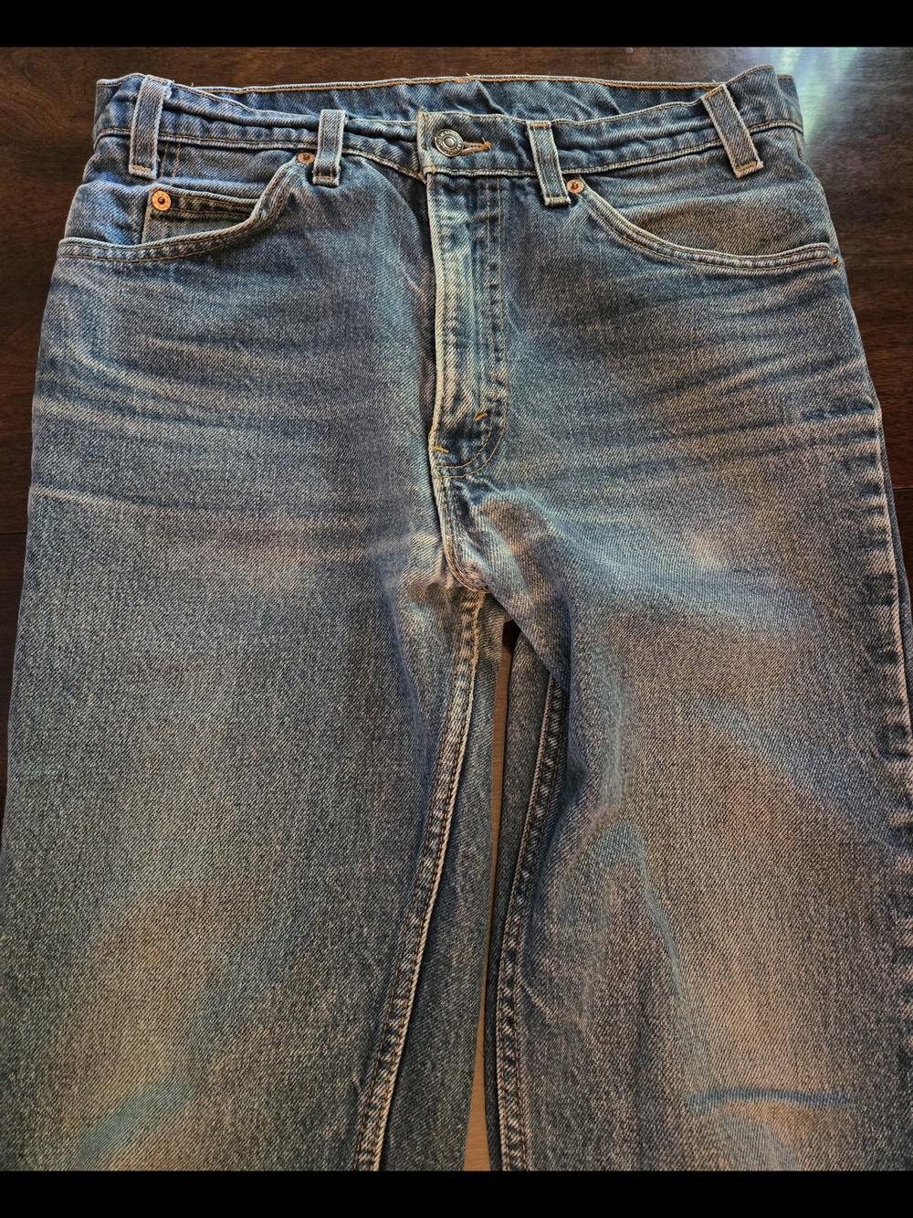 Levi's Men's Faded Blue Bootcut Jeans - Picture 8 of 16